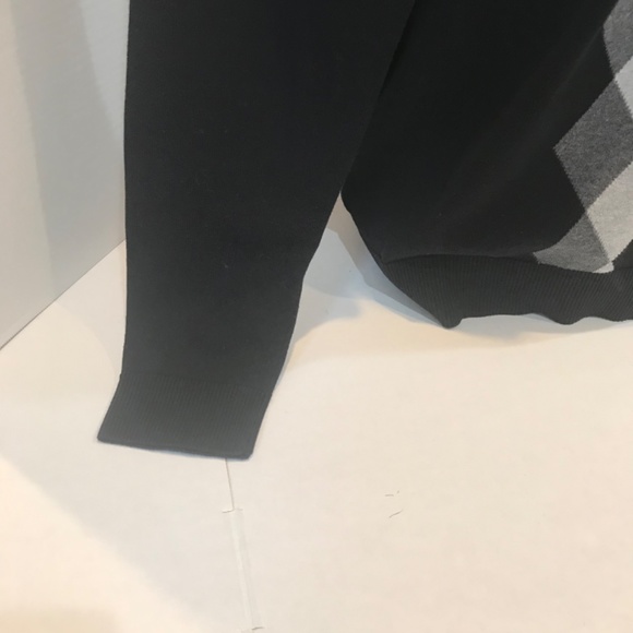 Alfani men’s black 3/4 zip sweater - Picture 3 of 5